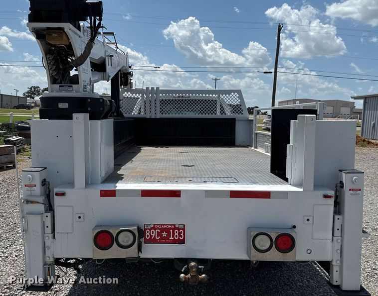 image for item DW5123 2012 Ford F550 utility / service truck