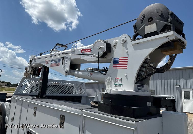 image for item DW5123 2012 Ford F550 utility / service truck