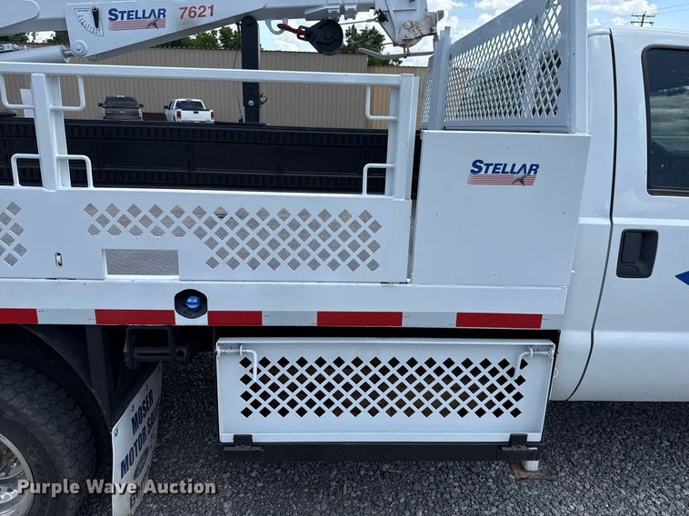 image for item DW5123 2012 Ford F550 utility / service truck