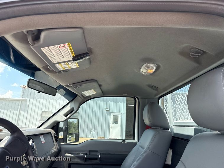 image for item DW5123 2012 Ford F550 utility / service truck