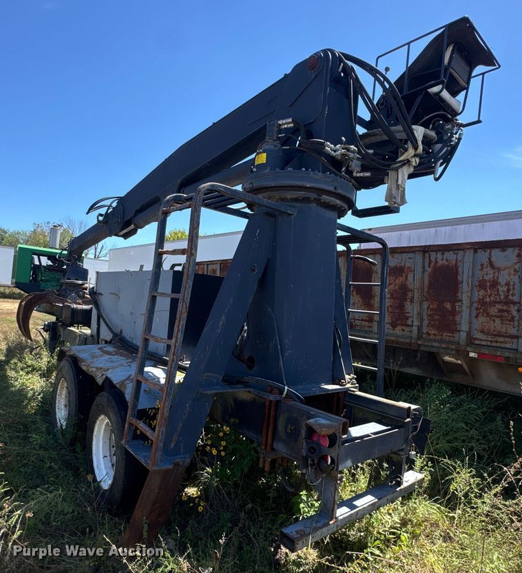 image for item DW6574 Hood Loaders S-182 grapple trailer