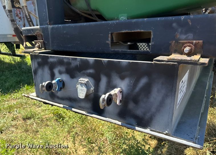 image for item DW6574 Hood Loaders S-182 grapple trailer