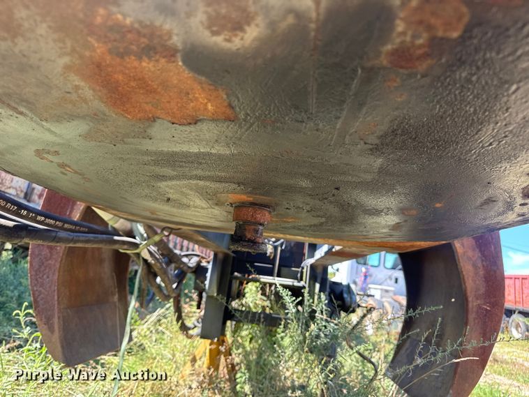 image for item DW6574 Hood Loaders S-182 grapple trailer