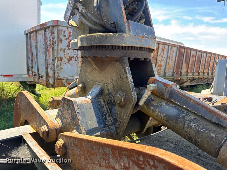 image for item DW6574 Hood Loaders S-182 grapple trailer