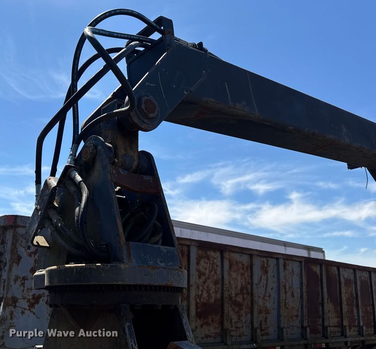 image for item DW6574 Hood Loaders S-182 grapple trailer