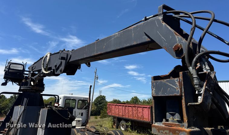 image for item DW6574 Hood Loaders S-182 grapple trailer