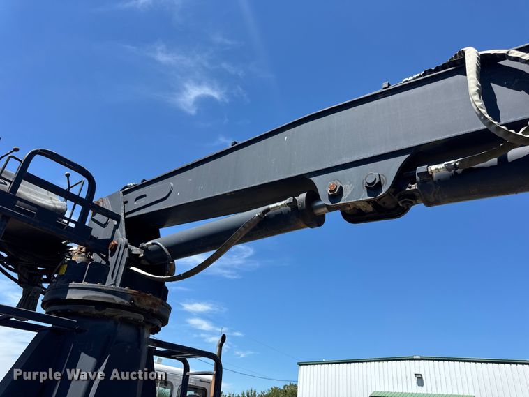 image for item DW6574 Hood Loaders S-182 grapple trailer