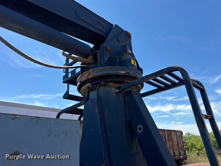 image for item DW6574 Hood Loaders S-182 grapple trailer