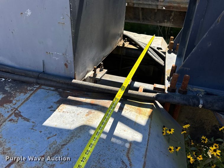 image for item DW6574 Hood Loaders S-182 grapple trailer