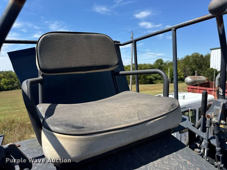 image for item DW6574 Hood Loaders S-182 grapple trailer