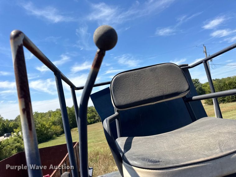 image for item DW6574 Hood Loaders S-182 grapple trailer