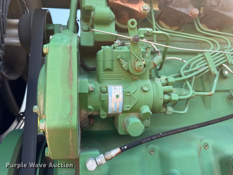 image for item DW6574 Hood Loaders S-182 grapple trailer