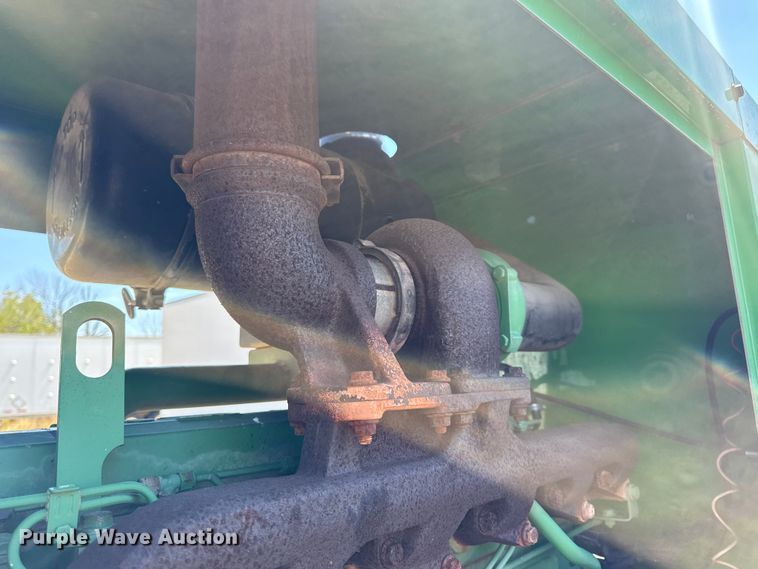 image for item DW6574 Hood Loaders S-182 grapple trailer