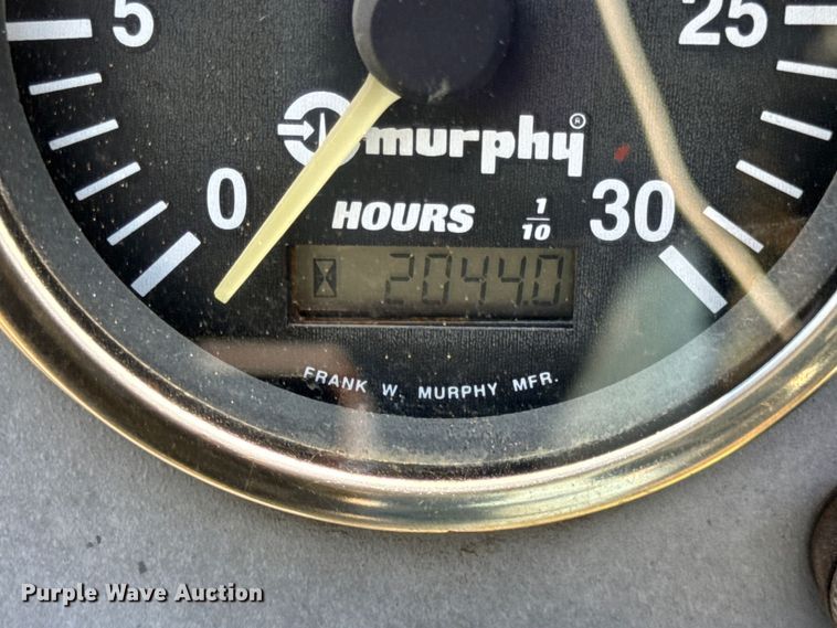 image for item DW6574 Hood Loaders S-182 grapple trailer