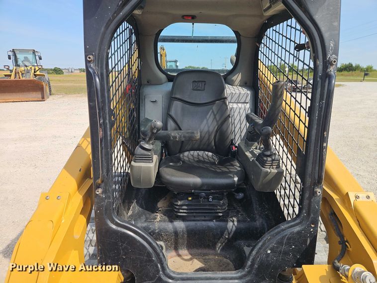image for item DW6580 2021 Caterpillar 289D3 tracked skid steer loader
