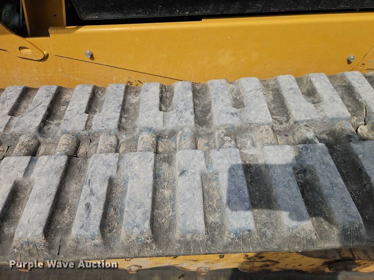image for item DW6580 2021 Caterpillar 289D3 tracked skid steer loader