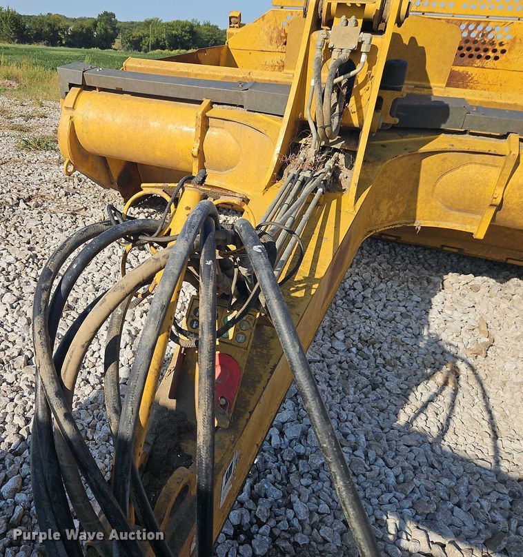 image for item DW6590 2016 John Deere 2112DC scraper