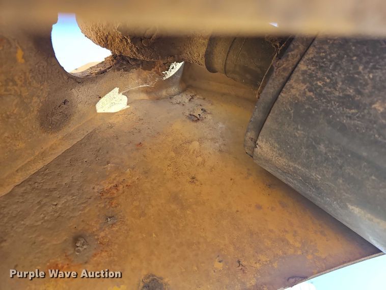 image for item DW6590 2016 John Deere 2112DC scraper