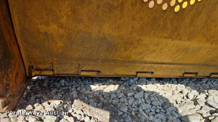 image for item DW6590 2016 John Deere 2112DC scraper