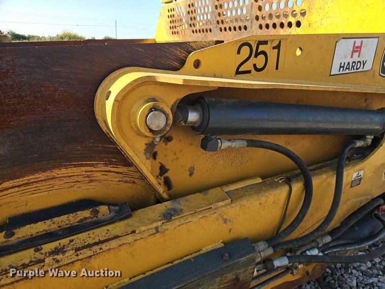 image for item DW6590 2016 John Deere 2112DC scraper