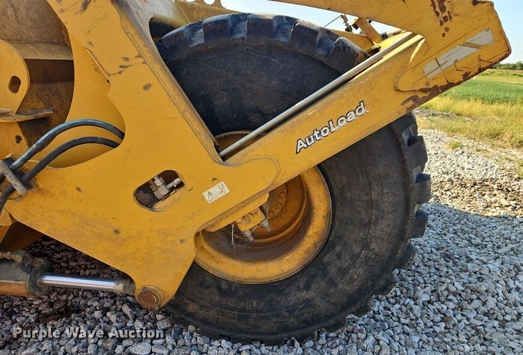 image for item DW6590 2016 John Deere 2112DC scraper