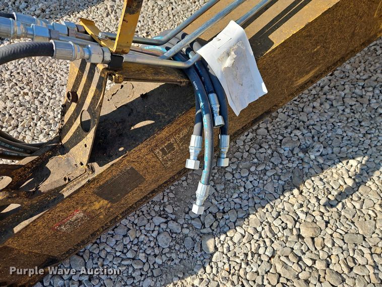 image for item DW6591 2012 John Deere 2112C scraper