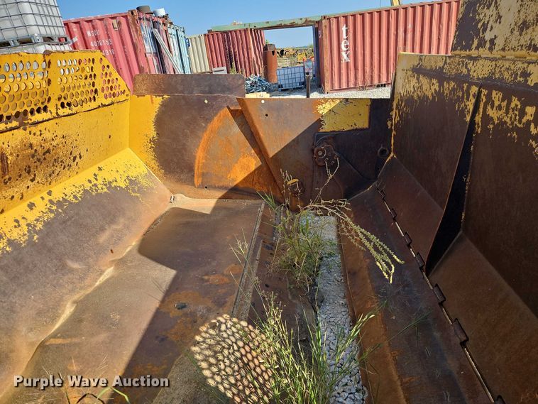 image for item DW6591 2012 John Deere 2112C scraper