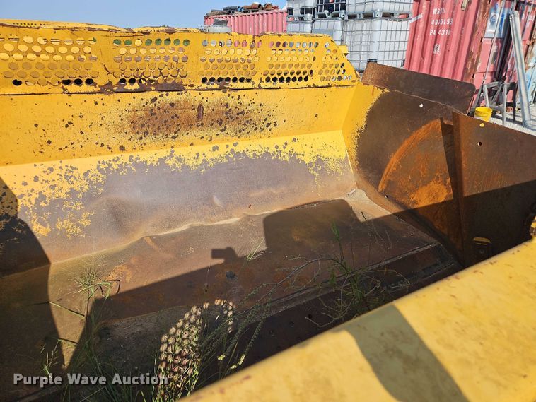 image for item DW6591 2012 John Deere 2112C scraper