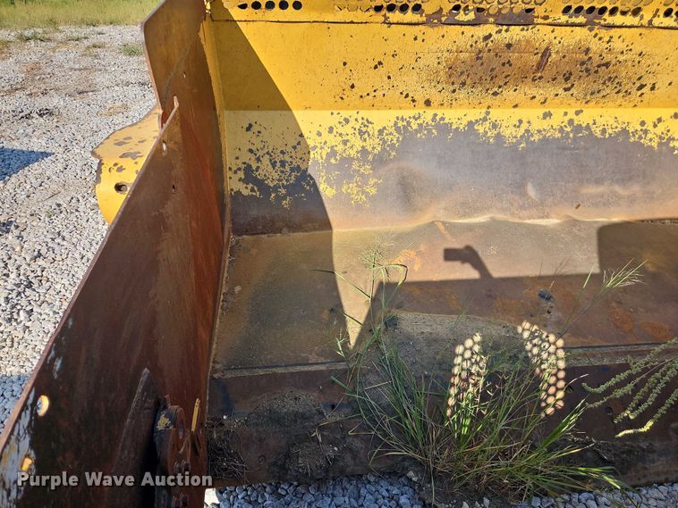 image for item DW6591 2012 John Deere 2112C scraper