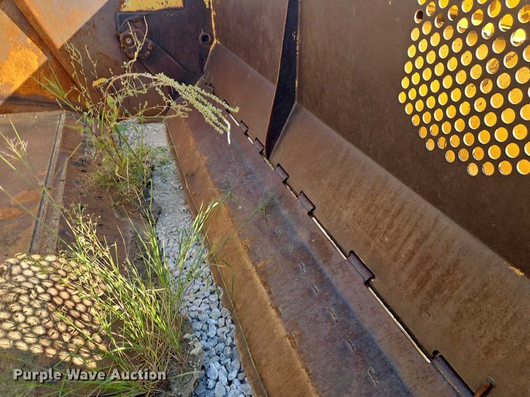 image for item DW6591 2012 John Deere 2112C scraper