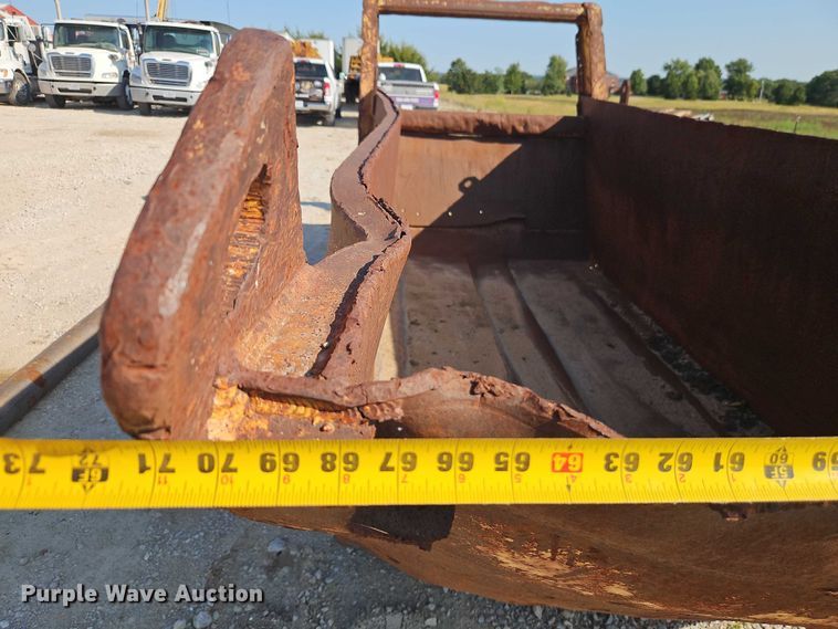 image for item DW6592 Rock box