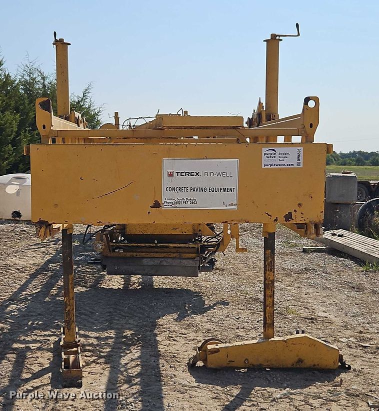 image for item DW6593 Terex Bid-Well 2450 roller paver