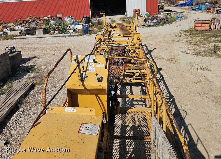 image for item DW6593 Terex Bid-Well 2450 roller paver