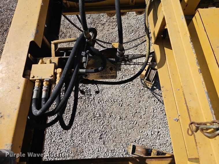 image for item DW6593 Terex Bid-Well 2450 roller paver
