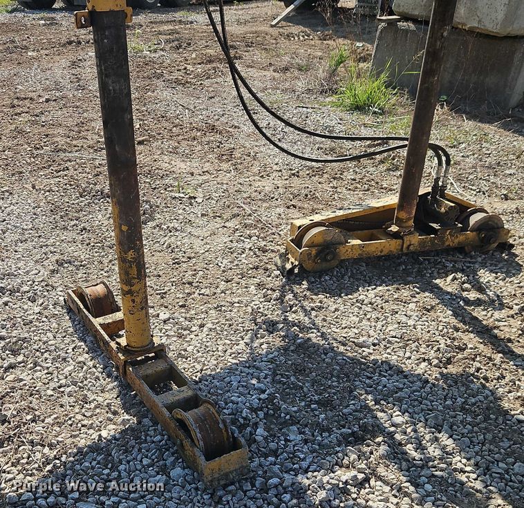 image for item DW6593 Terex Bid-Well 2450 roller paver