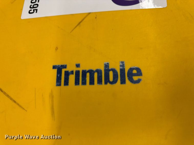 image for item DW6595 Trimble GPS guidance system