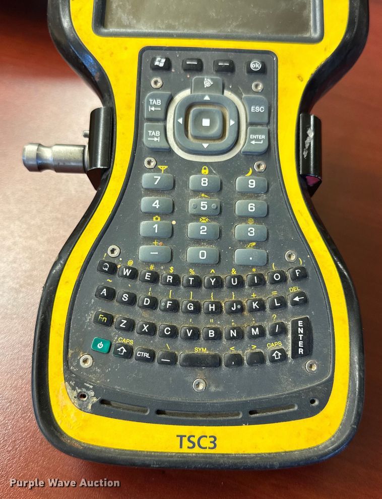 image for item DW6595 Trimble GPS guidance system