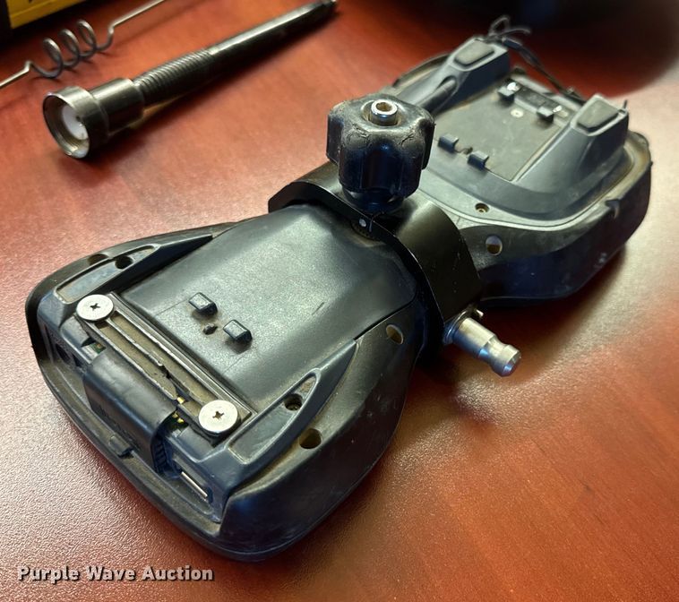 image for item DW6595 Trimble GPS guidance system