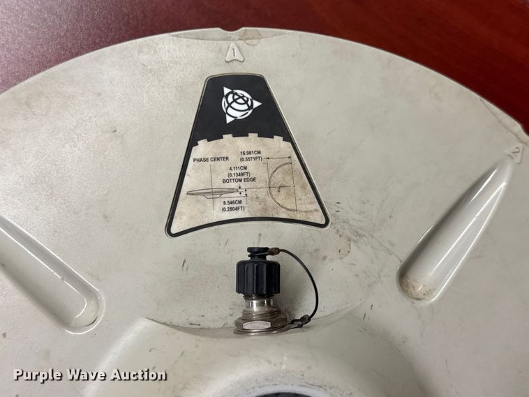 image for item DW6595 Trimble GPS guidance system