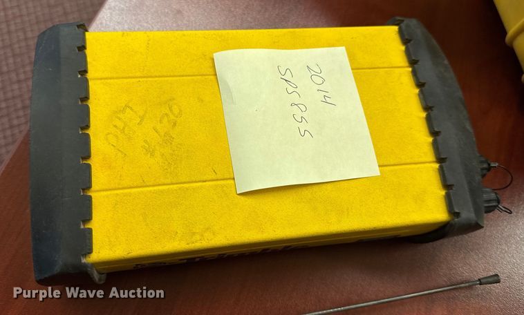 image for item DW6595 Trimble GPS guidance system