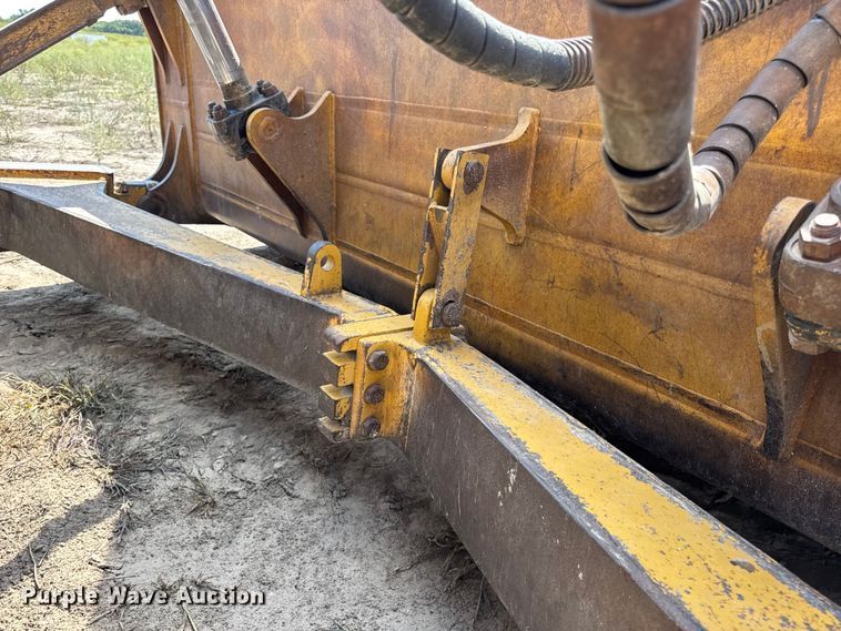 image for item DW6596 2014 Caterpillar D6T XW dozer