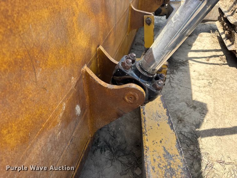 image for item DW6596 2014 Caterpillar D6T XW dozer