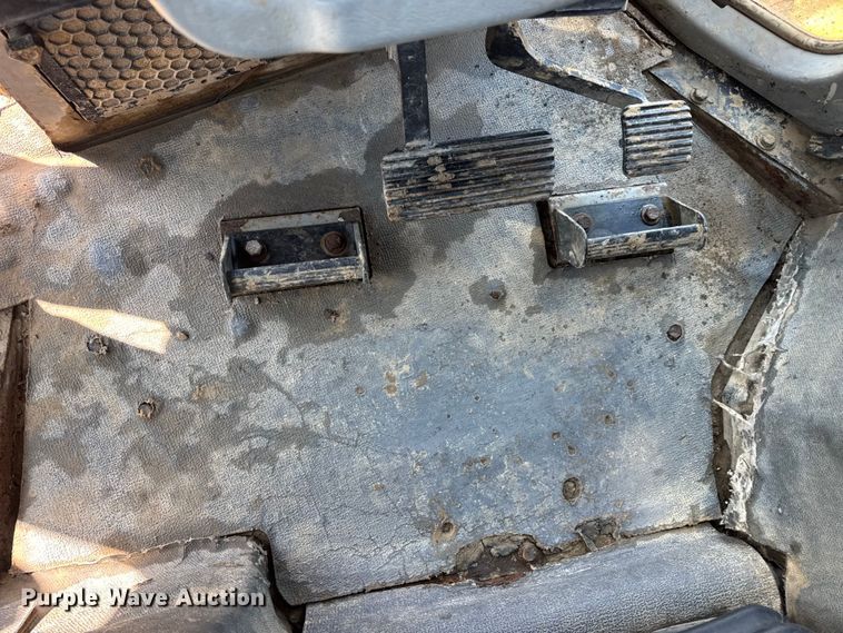 image for item DW6596 2014 Caterpillar D6T XW dozer