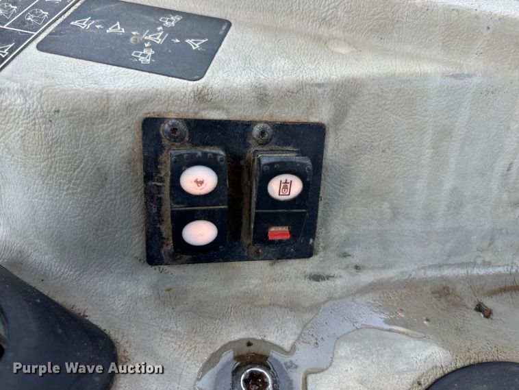 image for item DW6596 2014 Caterpillar D6T XW dozer