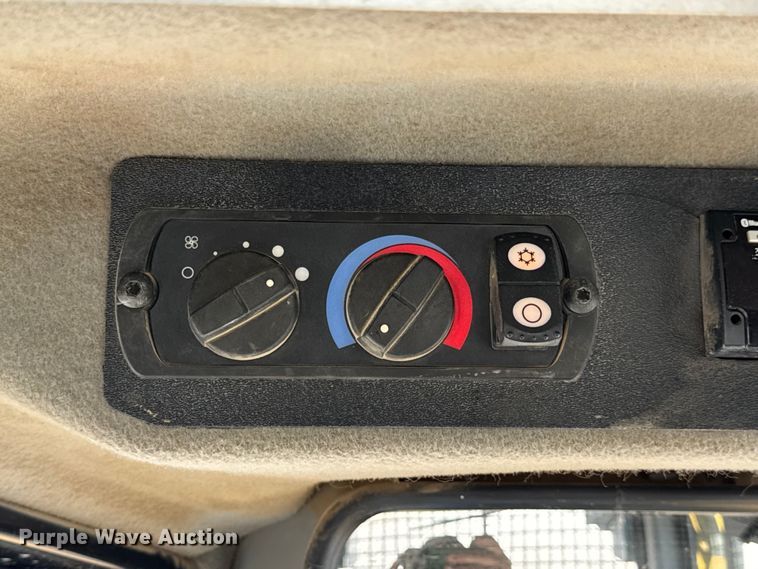 image for item DW6596 2014 Caterpillar D6T XW dozer