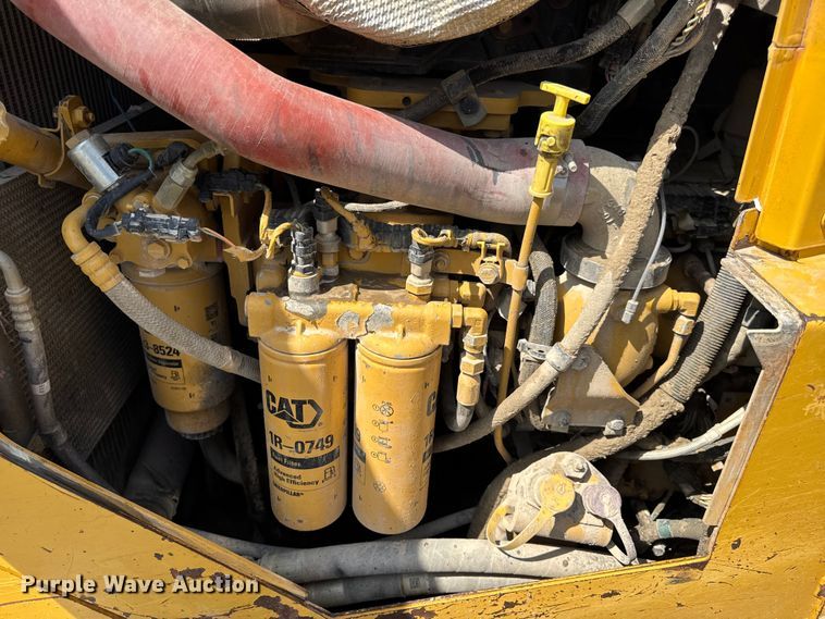 image for item DW6596 2014 Caterpillar D6T XW dozer