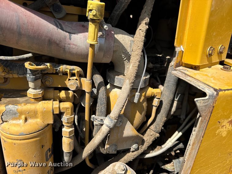 image for item DW6596 2014 Caterpillar D6T XW dozer