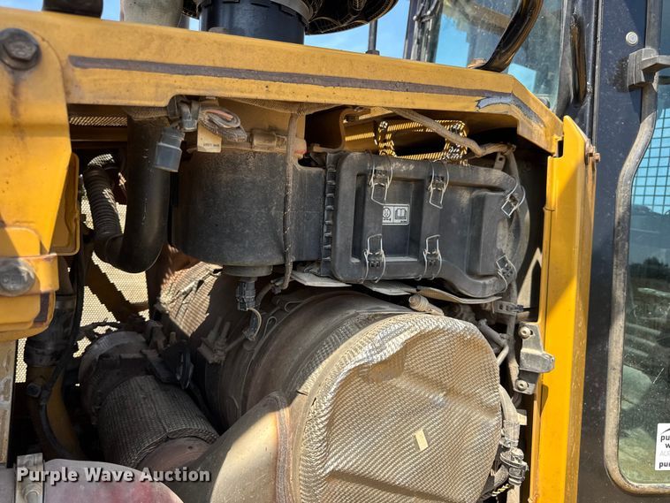 image for item DW6596 2014 Caterpillar D6T XW dozer