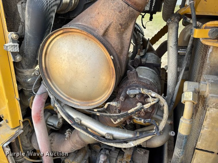 image for item DW6596 2014 Caterpillar D6T XW dozer