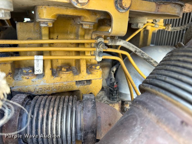 image for item DW6596 2014 Caterpillar D6T XW dozer